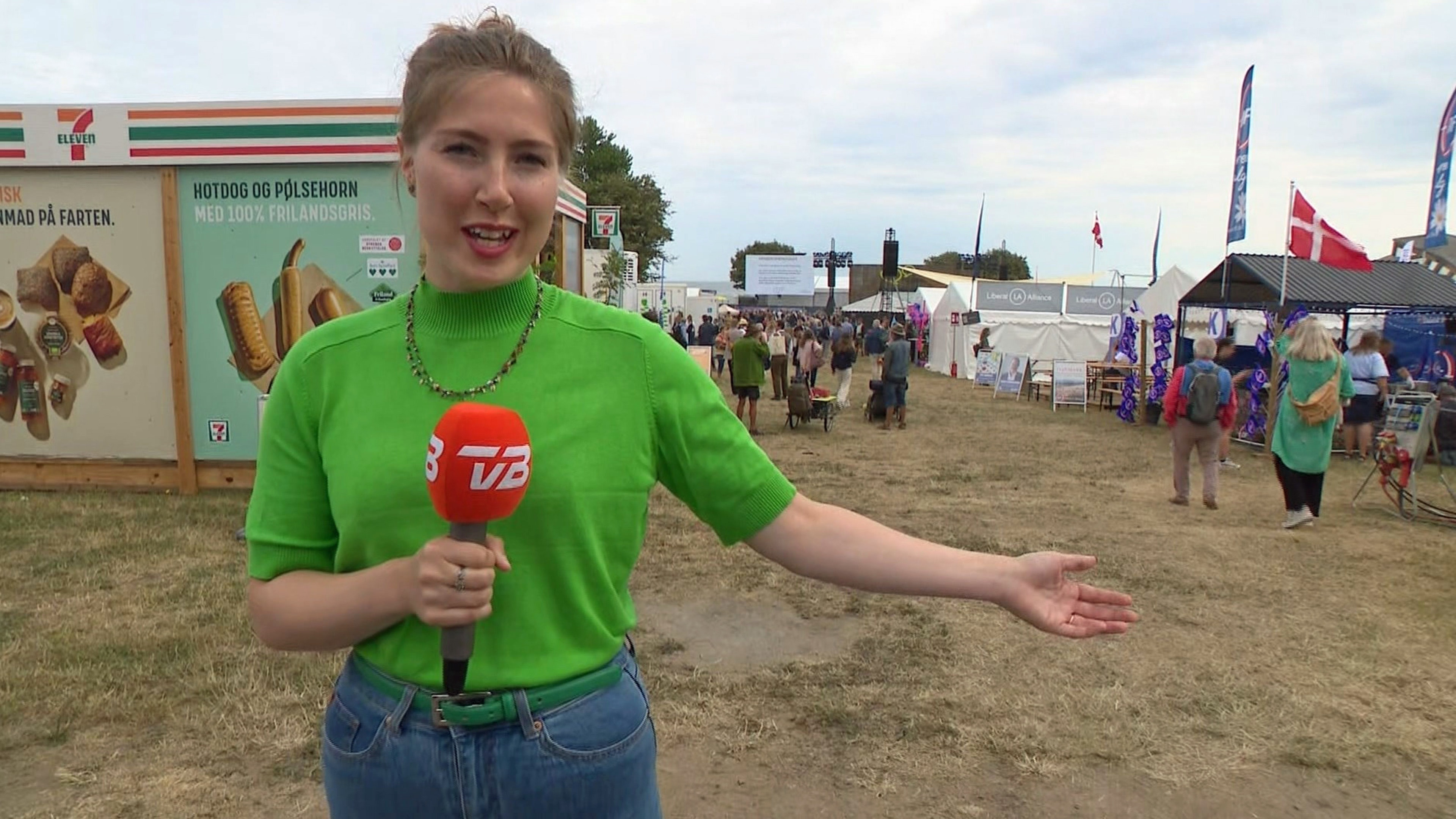 TV 2/BORNHOLM Som at være der selv Til folkemøde med Emma Severin