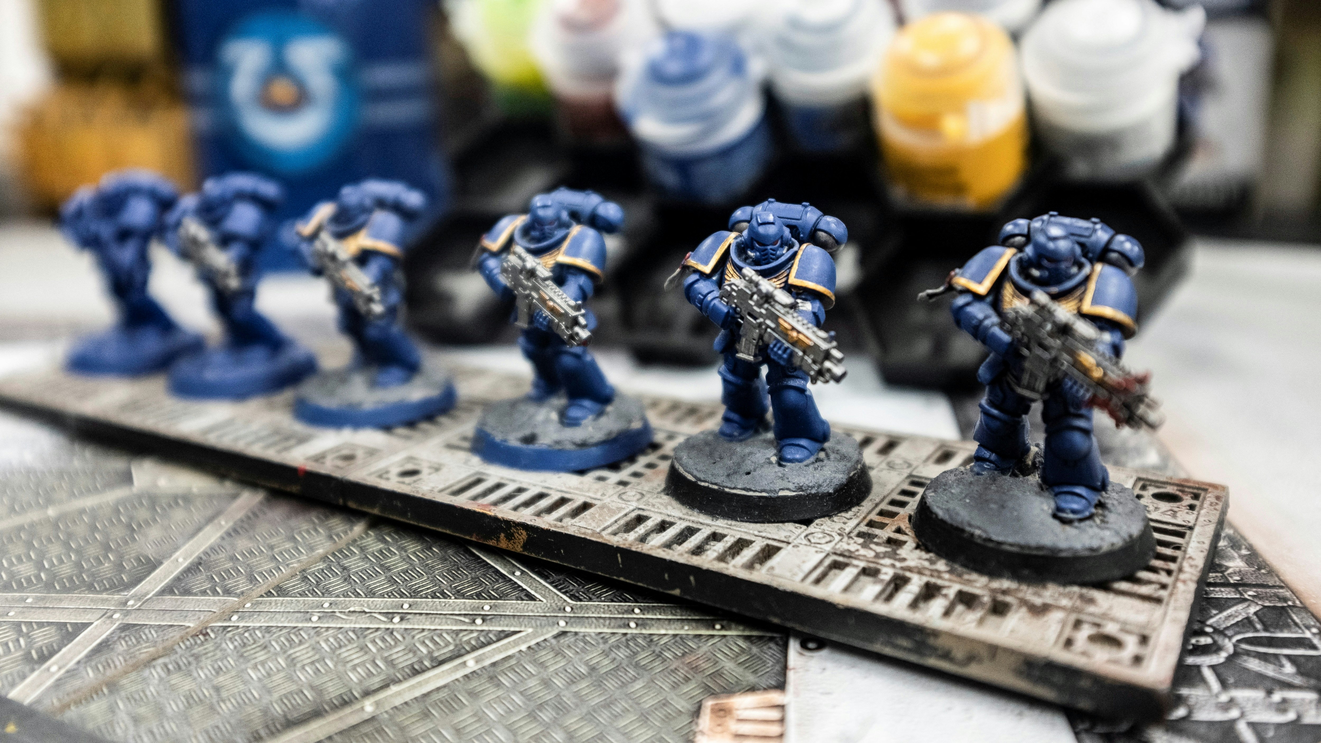 Новости вархаммер. Рыцарь квесторис вархаммер. Death guard. Железные волки вархаммер 40000. Вархаммер domitar-ferrum.