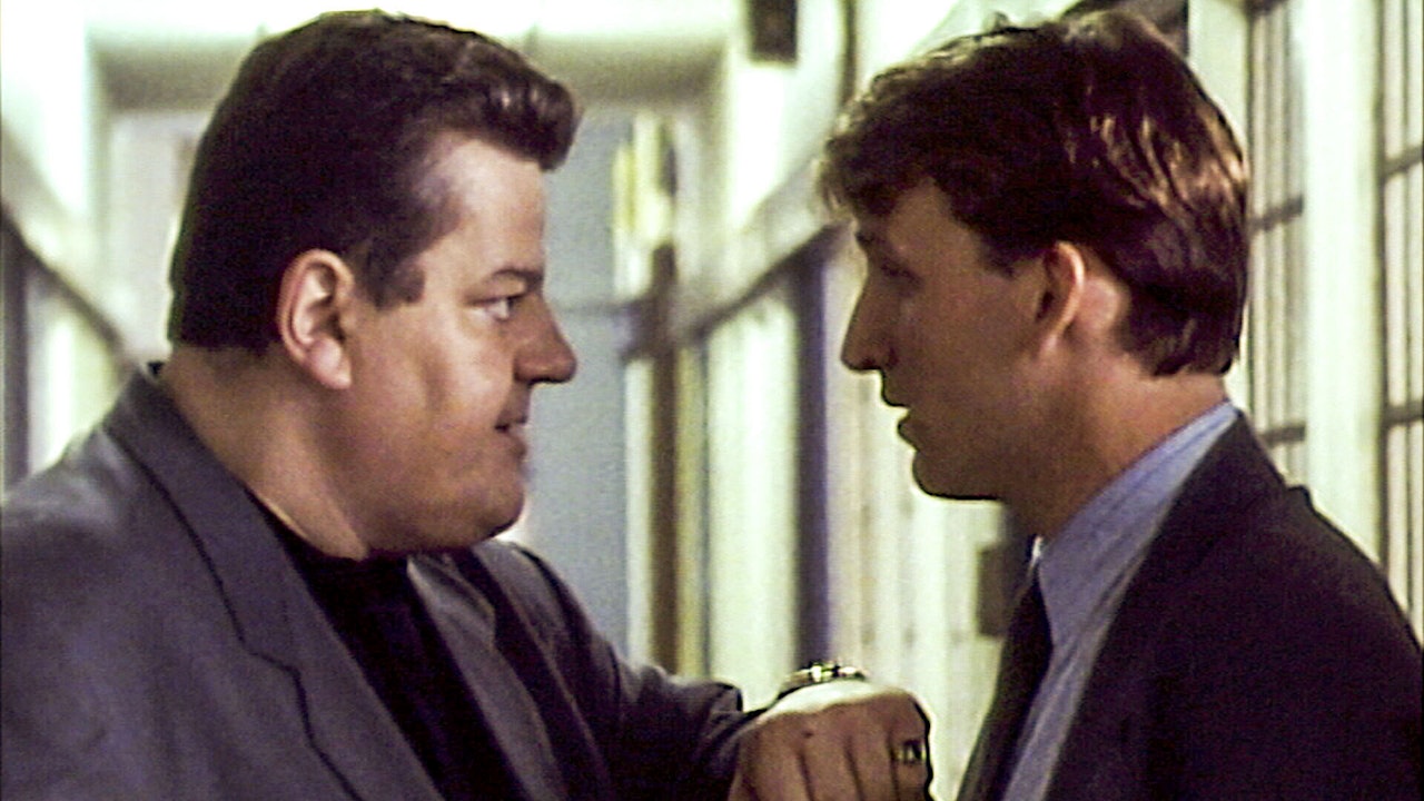 Cracker Se med BritBox her TV 2 Play